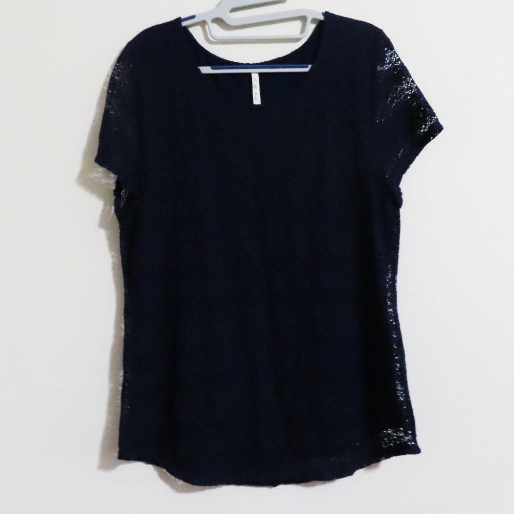 Leo & Nicole women lace overlay navy blue blouse